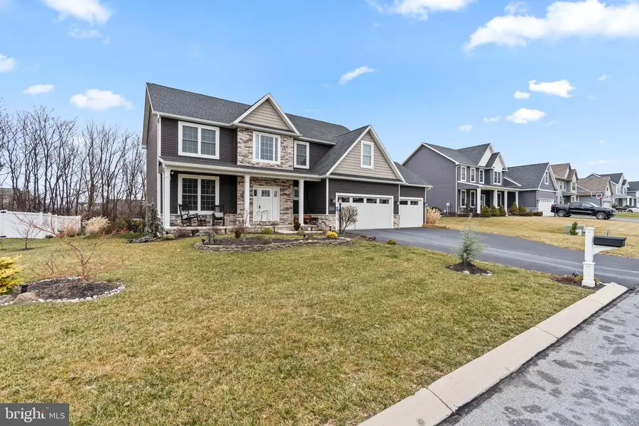 2391 Austin Ave, Chambersburg, PA 17202 - #2