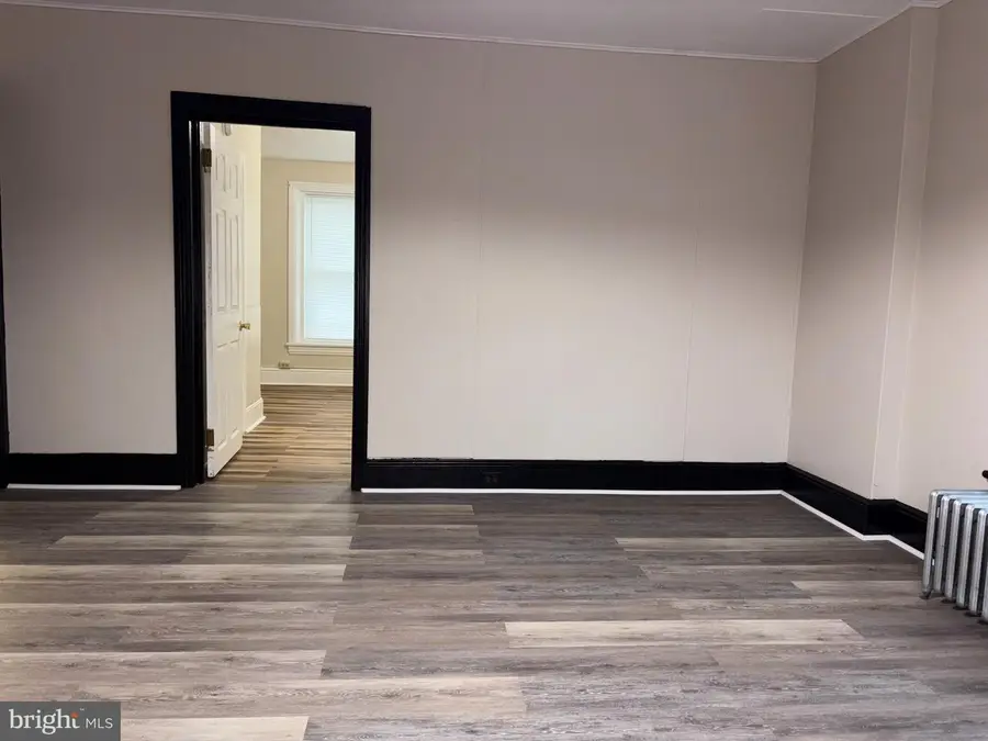 121 E Washington St #b, Chambersburg, PA 17201 - Image #3