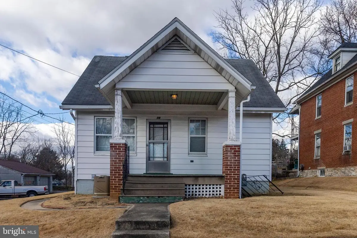 18 Tritle Avenue, Waynesboro, PA 17268 - Image #1