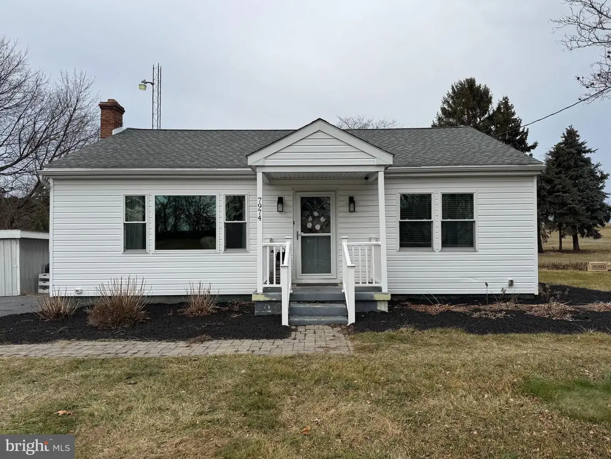 7974 Tomstown Rd, Waynesboro, PA 17268 - Image #1