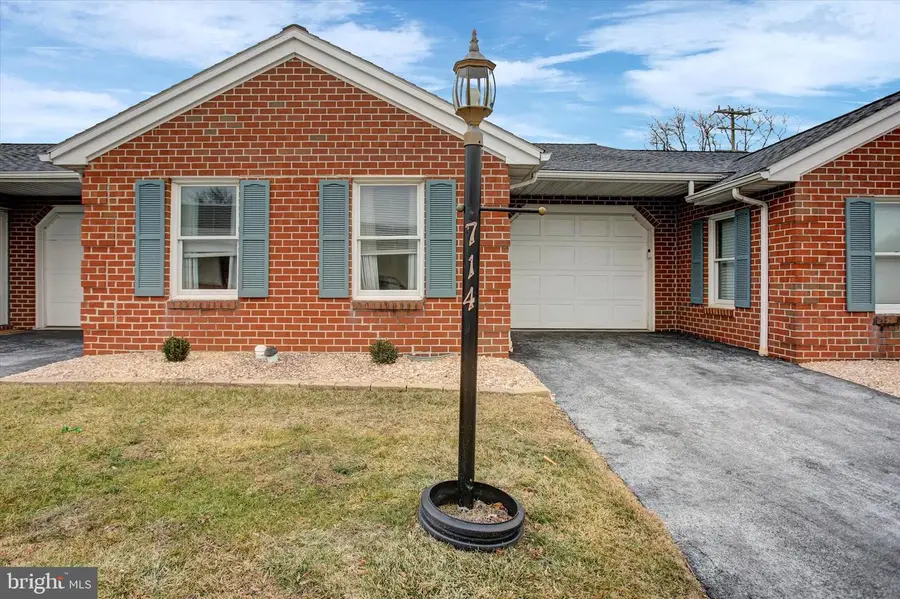 714 Marden Avenue N, Shippensburg, PA 17257 - Image #2