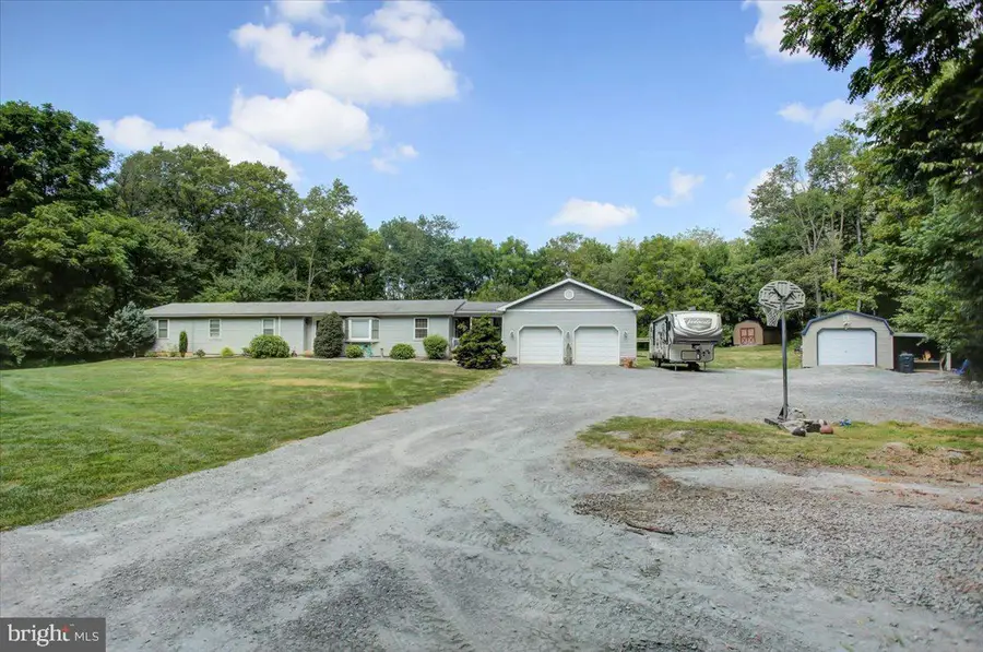 15365 Wingerton Rd, Greencastle, PA 17225 - Image #3