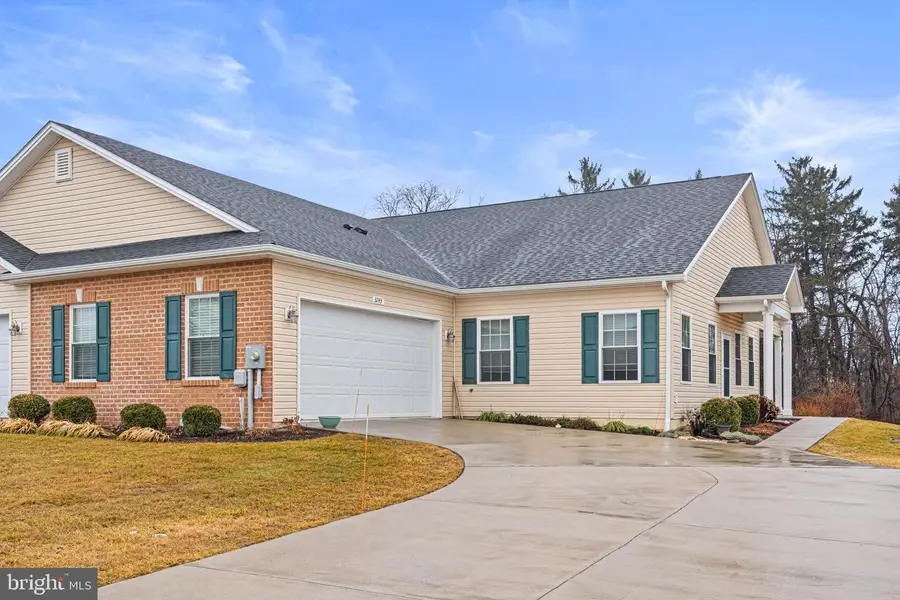 3243 Portrait Way, Chambersburg, PA 17201 - #3