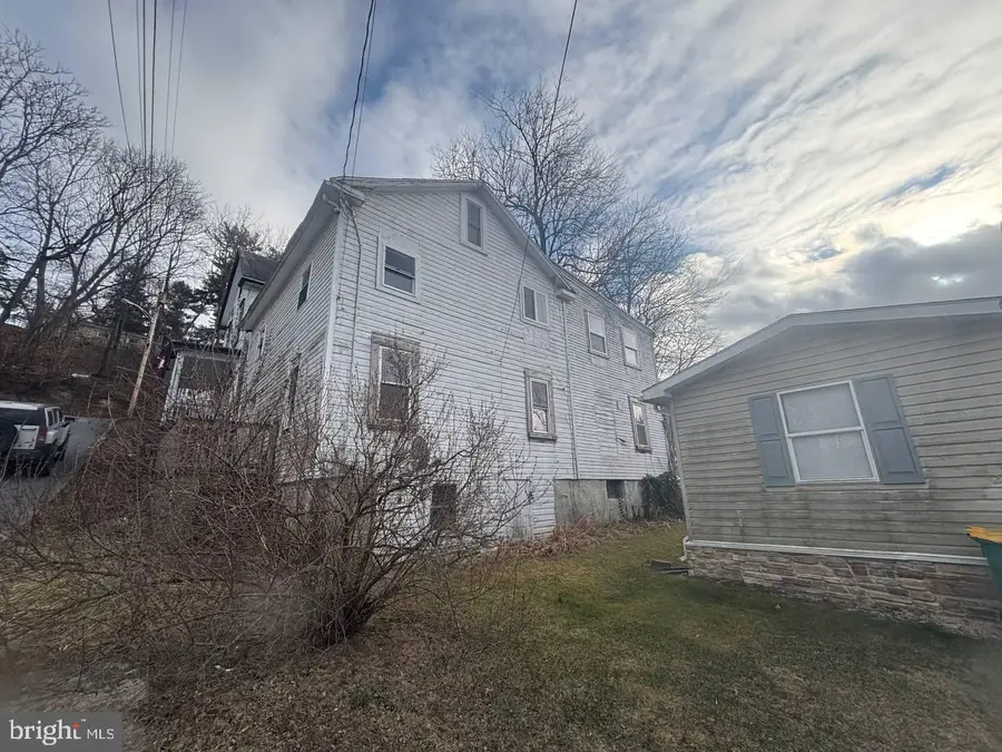 218 E North St, Waynesboro, PA 17268 - Image #3