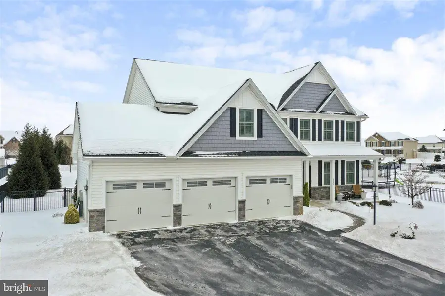 2358 Austin Avenue Ave, Chambersburg, PA 17202 - Image #2