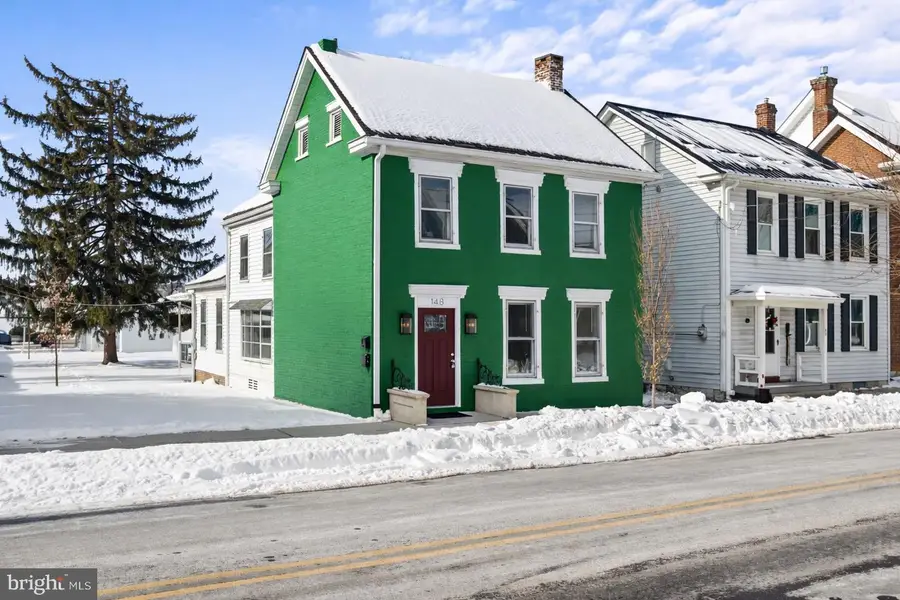 148 N Carlisle Street, Greencastle, PA 17225 - #2