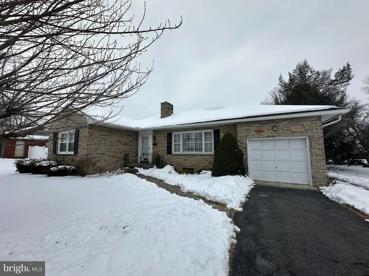 175 Orchard Circle, Greencastle, PA 17225 - #1