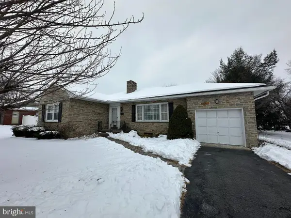 175 Orchard Circle, GREENCASTLE, PA 17225