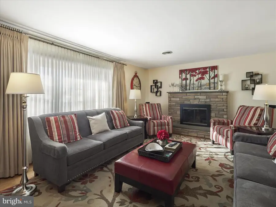 13405 Meadowview Ave, Waynesboro, PA 17268 - Image #3