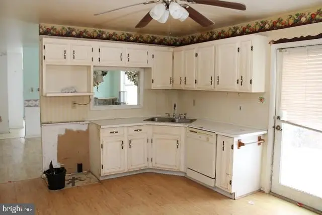 12228 Blue Mountain Avenue, Waynesboro, PA 17268 - Image #2