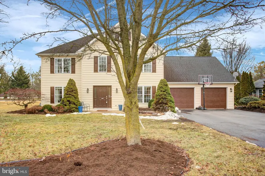 463 Century Dr, Greencastle, PA 17225 - #2