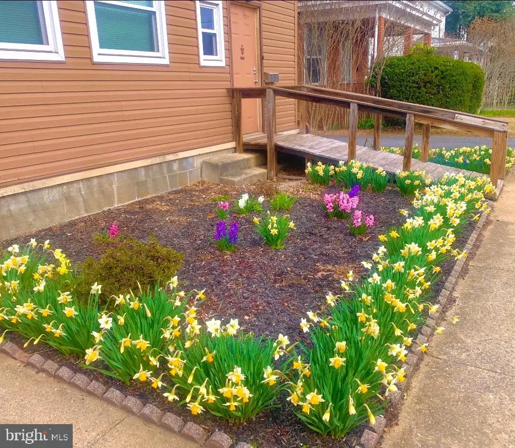 337 S 6th St, Chambersburg, PA 17201 - #1