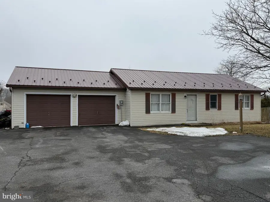 13496 Cumberland Hwy, Orrstown, PA 17244 - #2