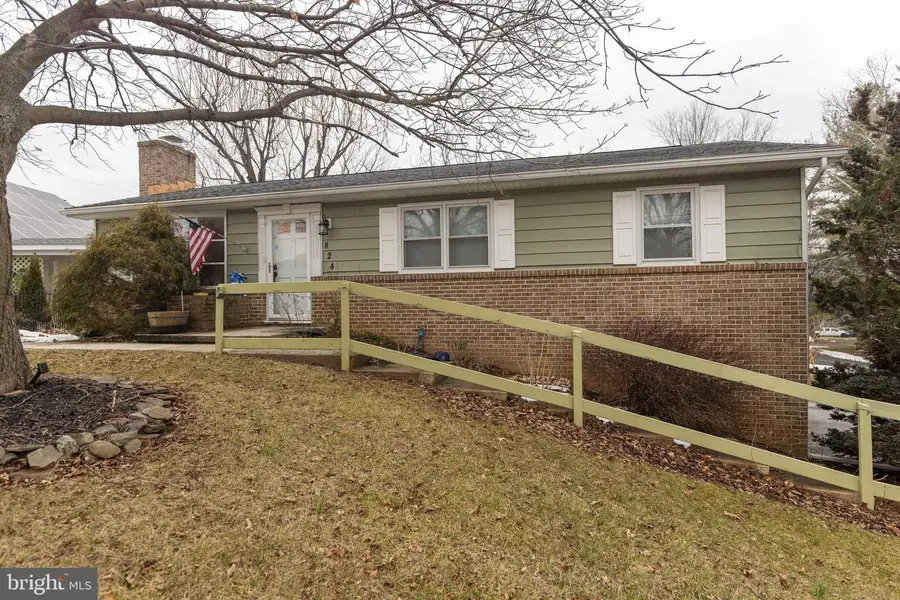 824 Fox Meadow Road, Chambersburg, PA 17202 - #2