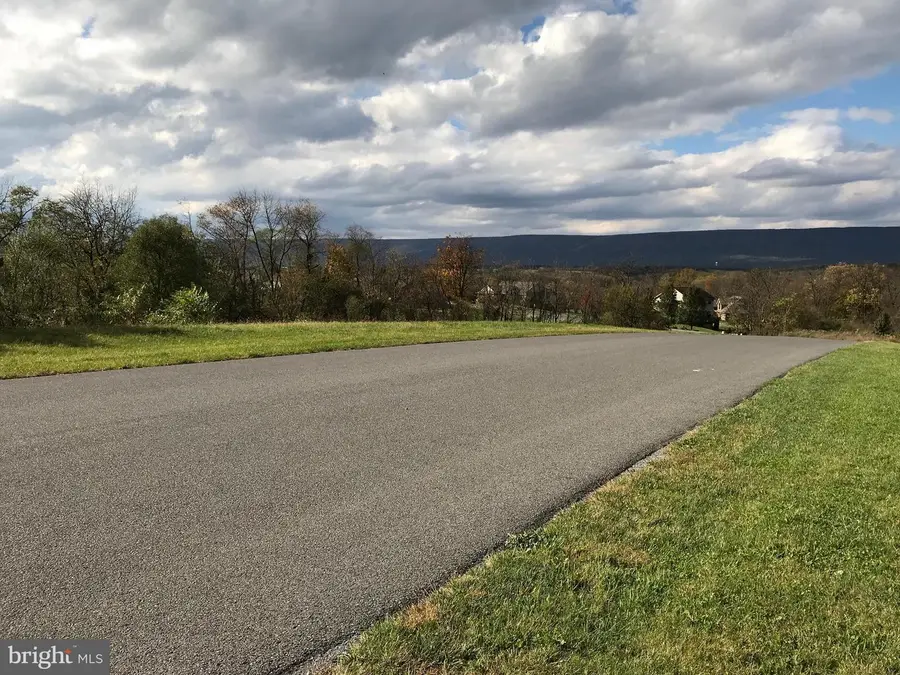 2923 Lawyer, Chambersburg, PA 17201 - #3