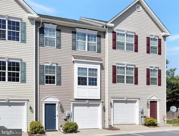 546 S Carlisle St, GREENCASTLE, PA 17225