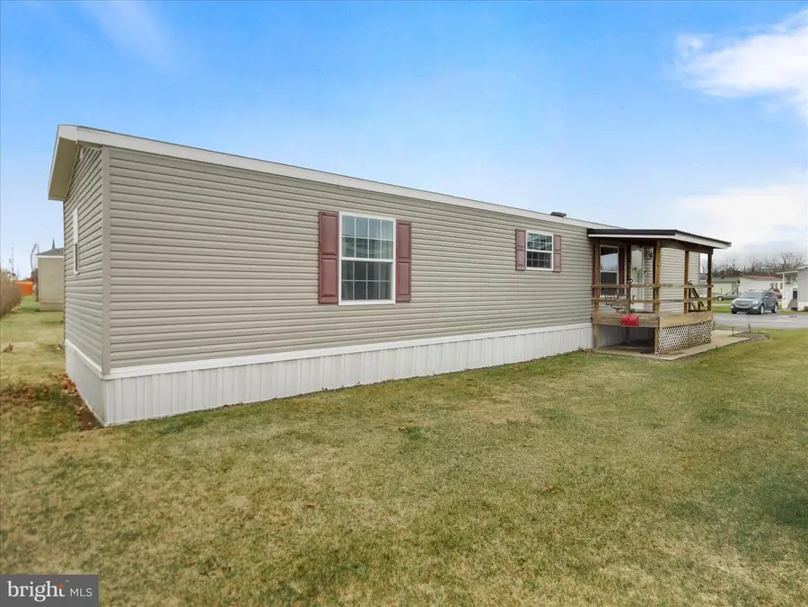 265 N Carlisle St #19, Greencastle, PA 17225 - #2