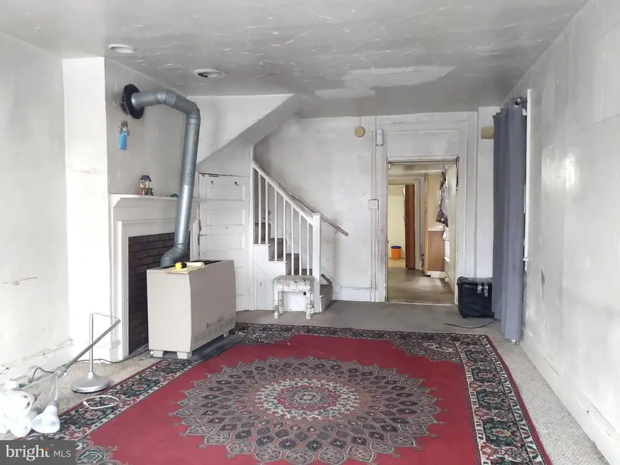 123 W King St, Chambersburg, PA 17201 - #3