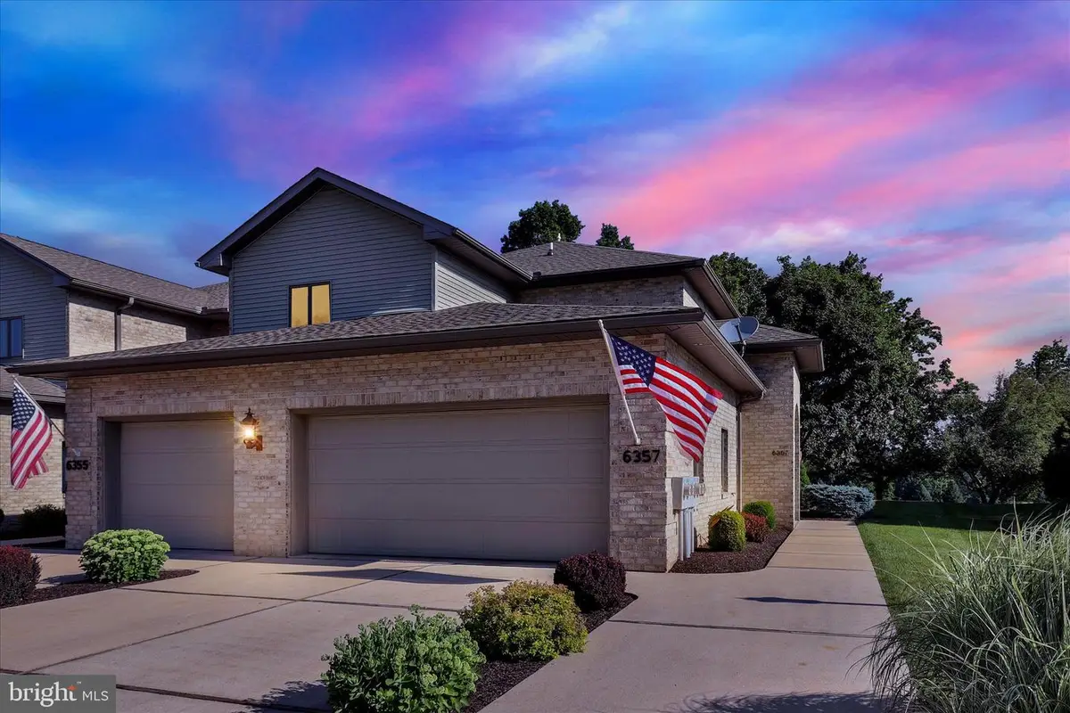 6357 Ninth Vw, Fayetteville, PA 17222 - #1