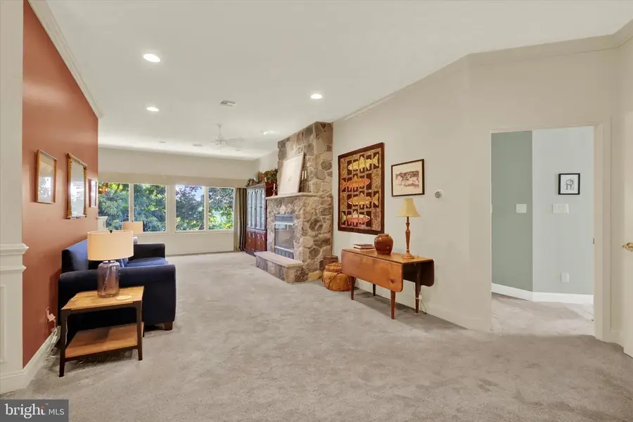 6357 Ninth Vw, Fayetteville, PA 17222 - #2