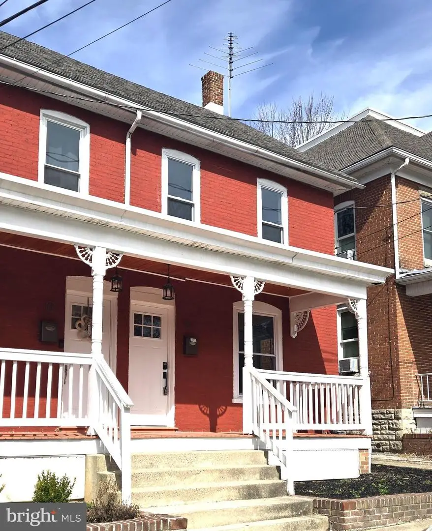 121 N Broad St, Waynesboro, PA 17268 - #1