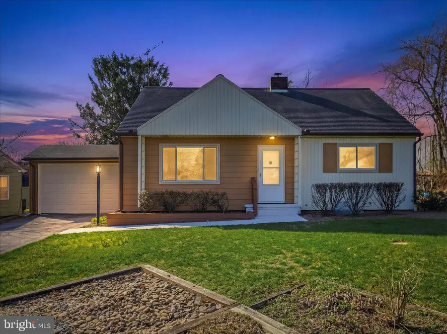 906 Strock Drive Dr, Chambersburg, PA 17202 - #2