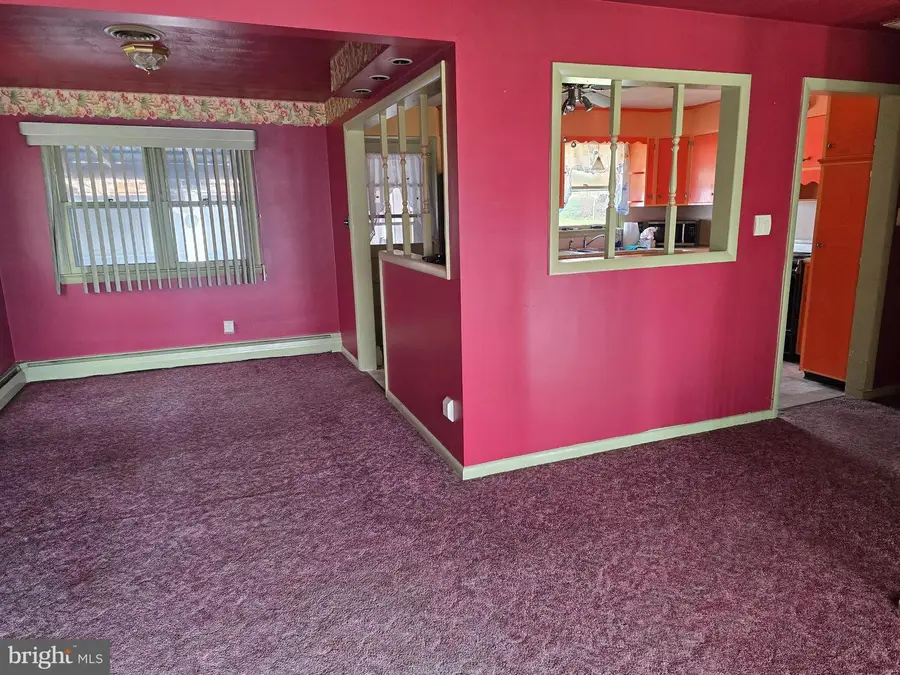 548 N Franklin St, Chambersburg, PA 17201 - #3