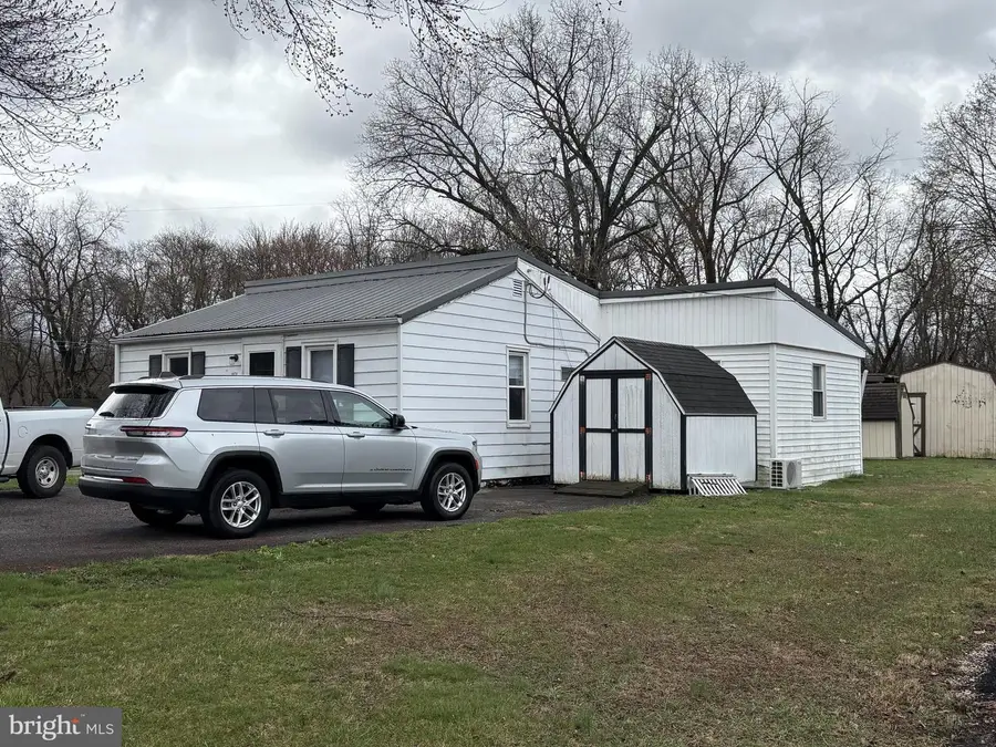 4872 Treher Rd, Fayetteville, PA 17222 - #3