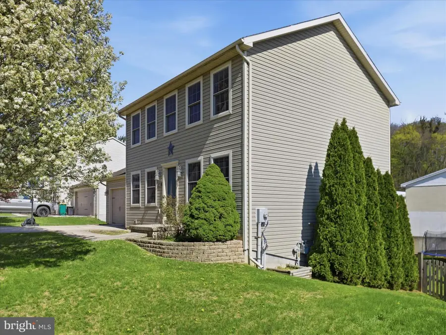 205 Crown Ct, Waynesboro, PA 17268 - #3