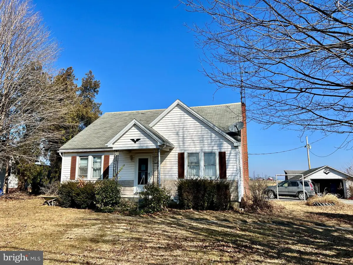 1527 Orrstown Rd, Shippensburg, PA 17257 - #1
