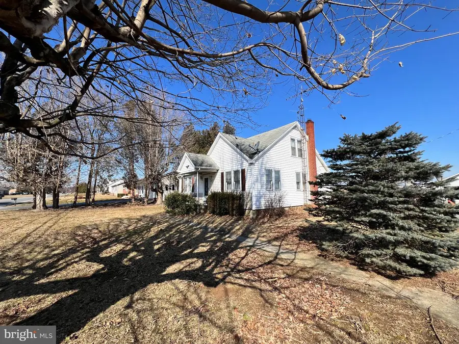 1527 Orrstown Rd, Shippensburg, PA 17257 - #3