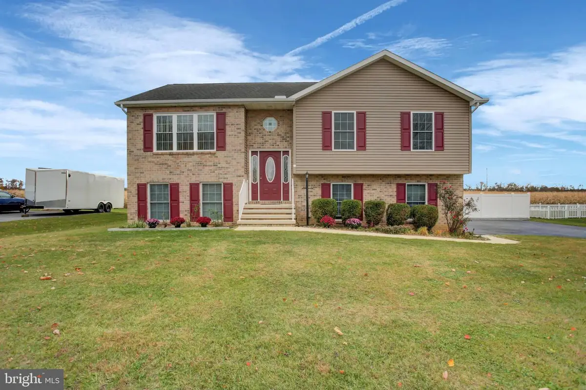 11278 Thornwood Rd, Shippensburg, PA 17257 - #1