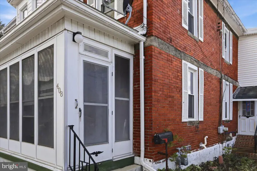 408 Fairview Ave, Waynesboro, PA 17268 - #2