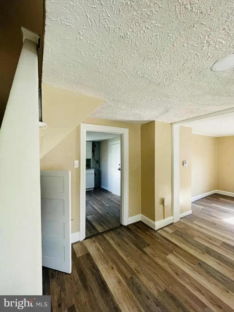 810 Broad St, Chambersburg, PA 17201 - #3
