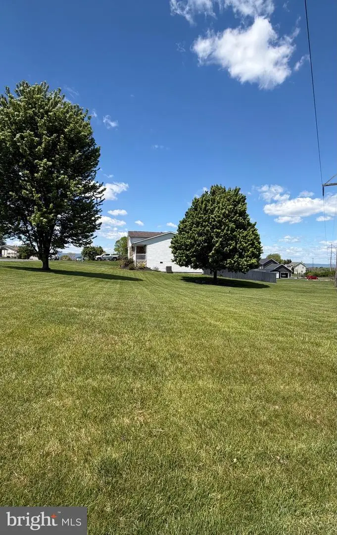 479 Lea Dr, Chambersburg, PA 17202 - #3