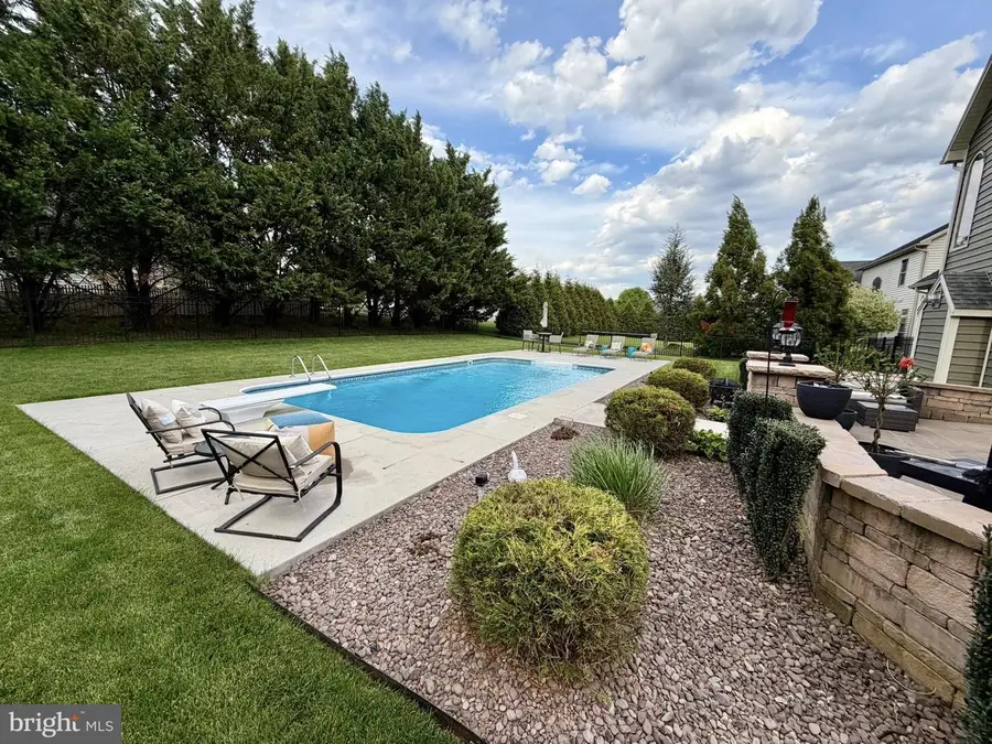 196 Summer Breeze Ln, Chambersburg, PA 17202 - #3