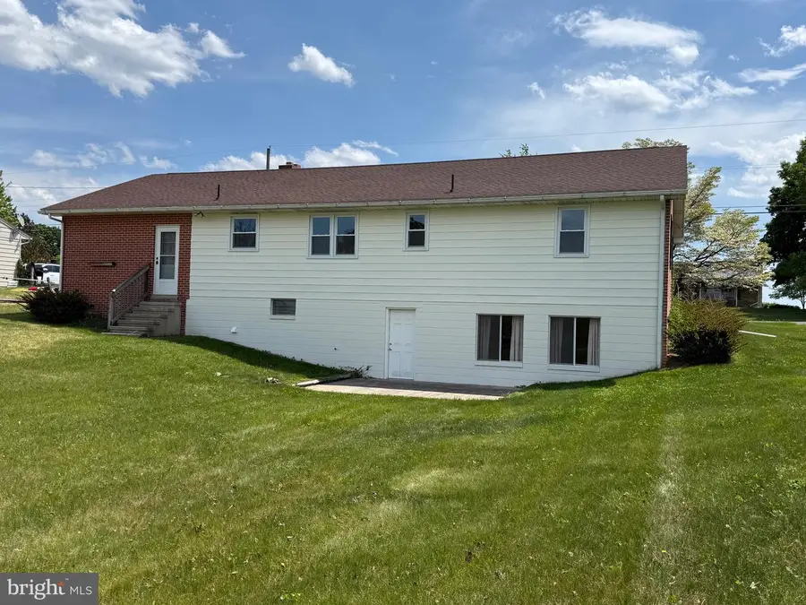 1423 Brechbill Rd, Chambersburg, PA 17202 - #3