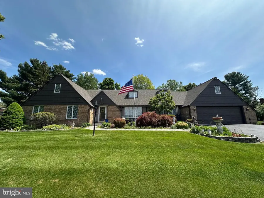 11460 E Park Circle, Waynesboro, PA 17268 - #2