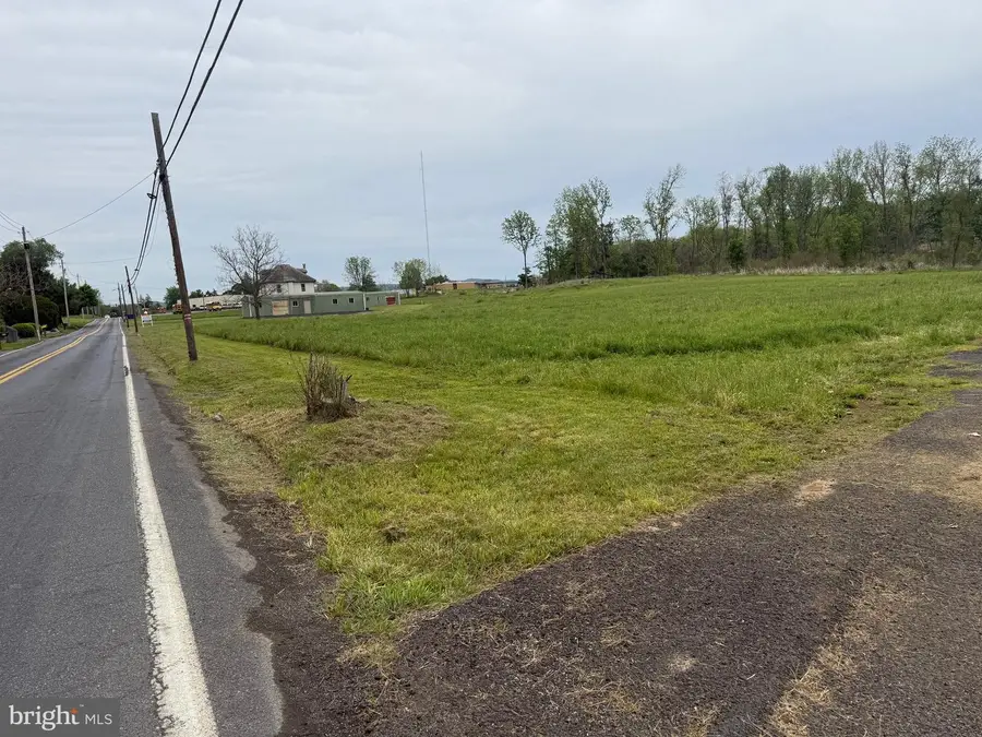 1040 Cider Press Road, Chambersburg, PA 17202 - #2