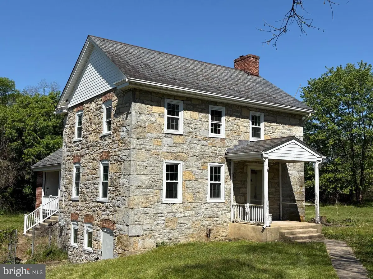 5432 Polktown Rd, Waynesboro, PA 17268 - #1