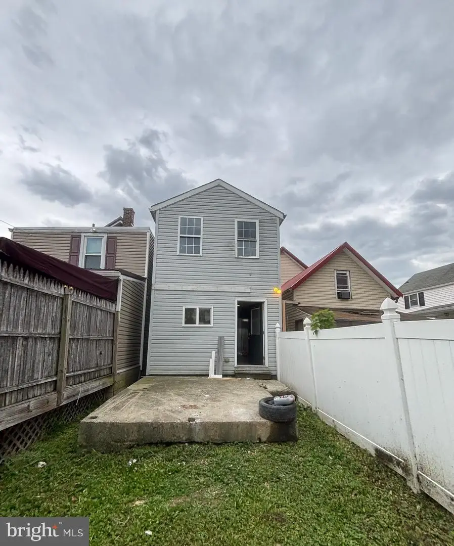 449 E Washington St, Chambersburg, PA 17201 - #3