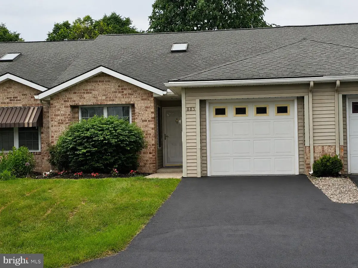 883 Geyer Dr, Chambersburg, PA 17201 - #1