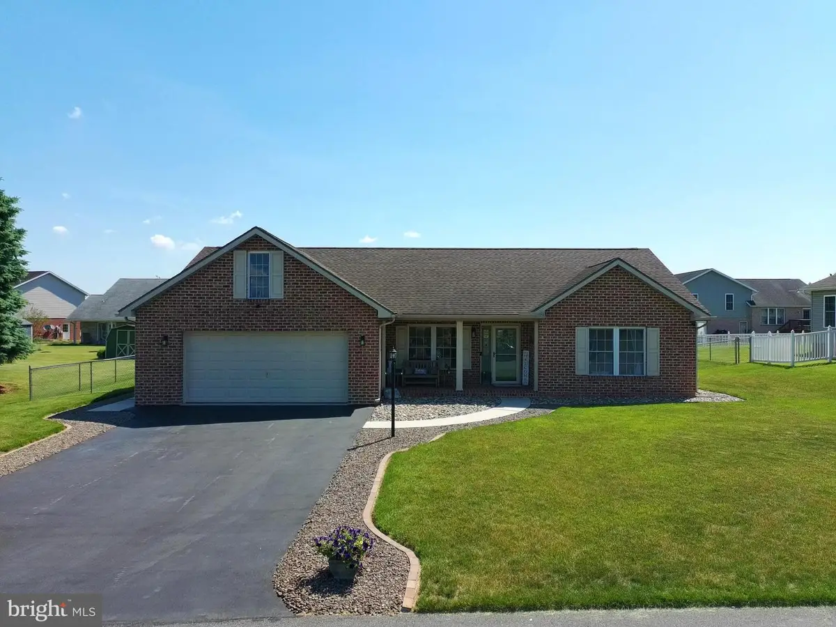 336 Sue Linn Drive, Chambersburg, PA 17201 - #1