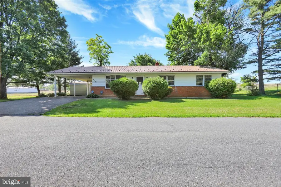 2796 Johnson Dr, Chambersburg, PA 17201 - #2