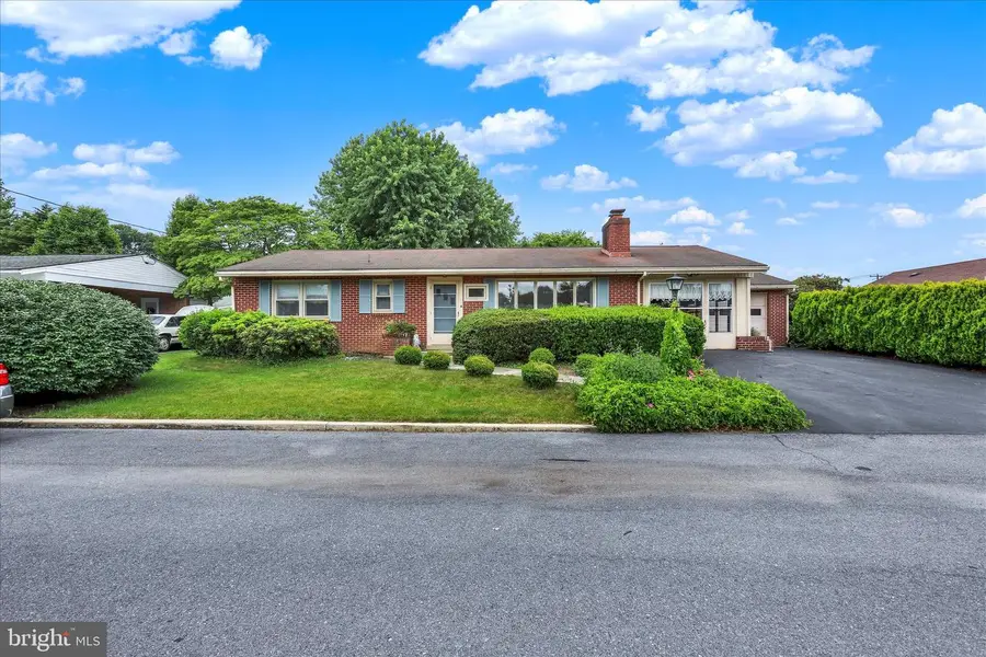 115 Downey Drive, Chambersburg, PA 17202 - #2