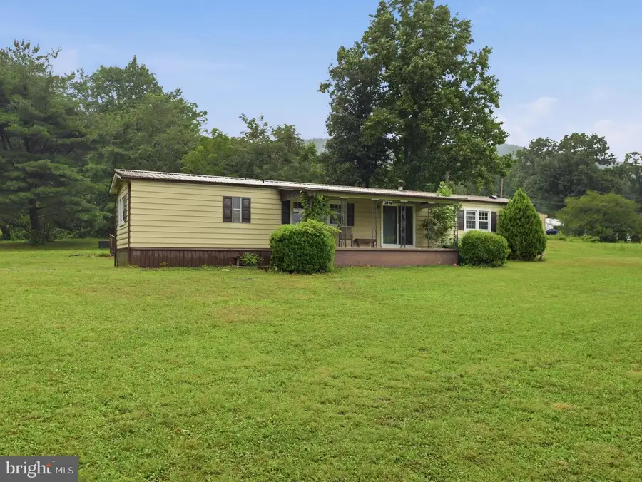 13394 & 13386 Lincoln Way West, Fort Loudon, PA 17224 - #2