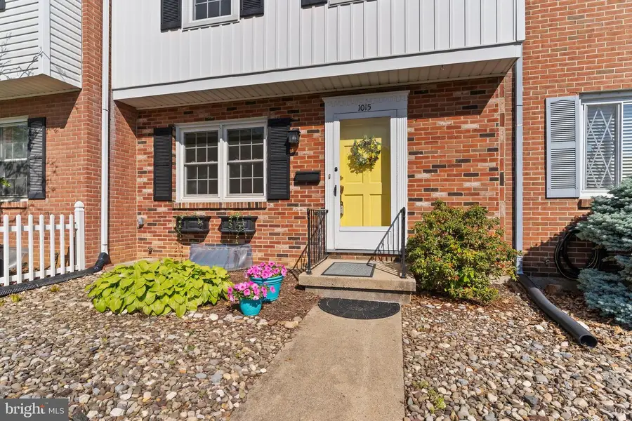 1015 Byers Avenue, Chambersburg, PA 17201 - #2