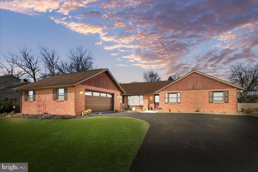 3671 Jenny Lane, Chambersburg, PA 17202 - #2