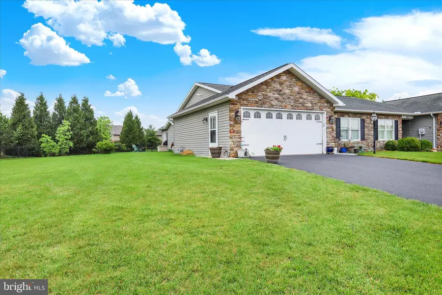 261 Matthew Dr #306, Chambersburg, PA 17201 - #3
