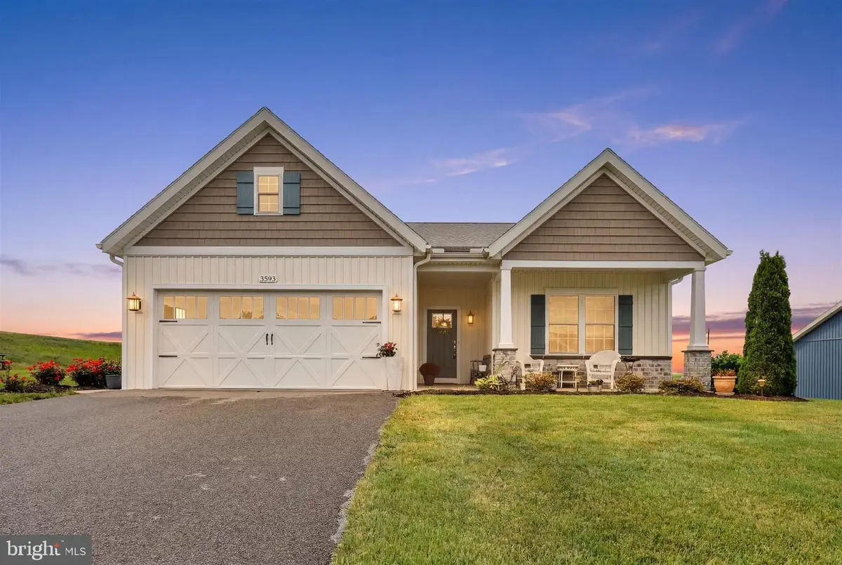 3593 Cascades Drive S, Fayetteville, PA 17222 - #1